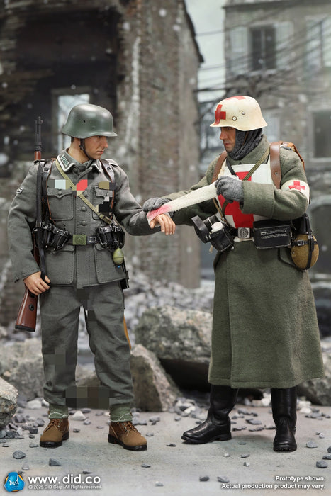 Pre-order 1/6 DID D80183 WWII German WH Medic Officer Candidate