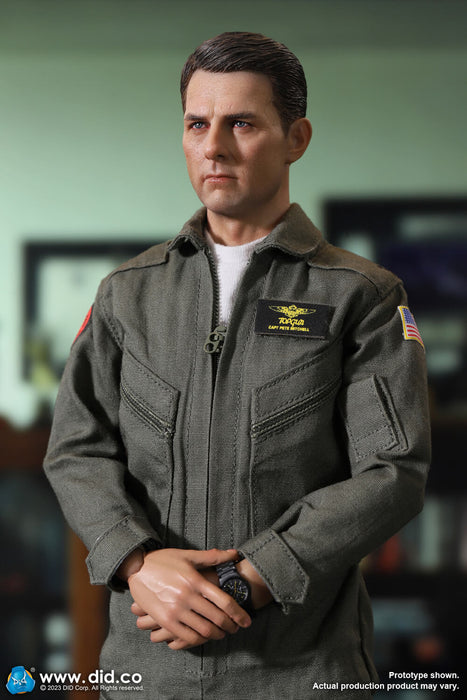 In-stock 1/6 DID MA80170 F/A-18E Pilot – Captain Mitchell Action Figure